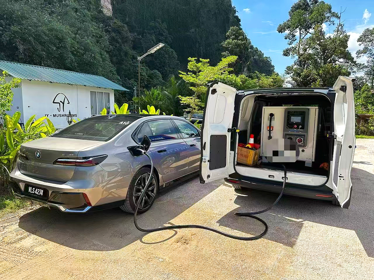 小夫充电设备出口新加坡-客户运营案例